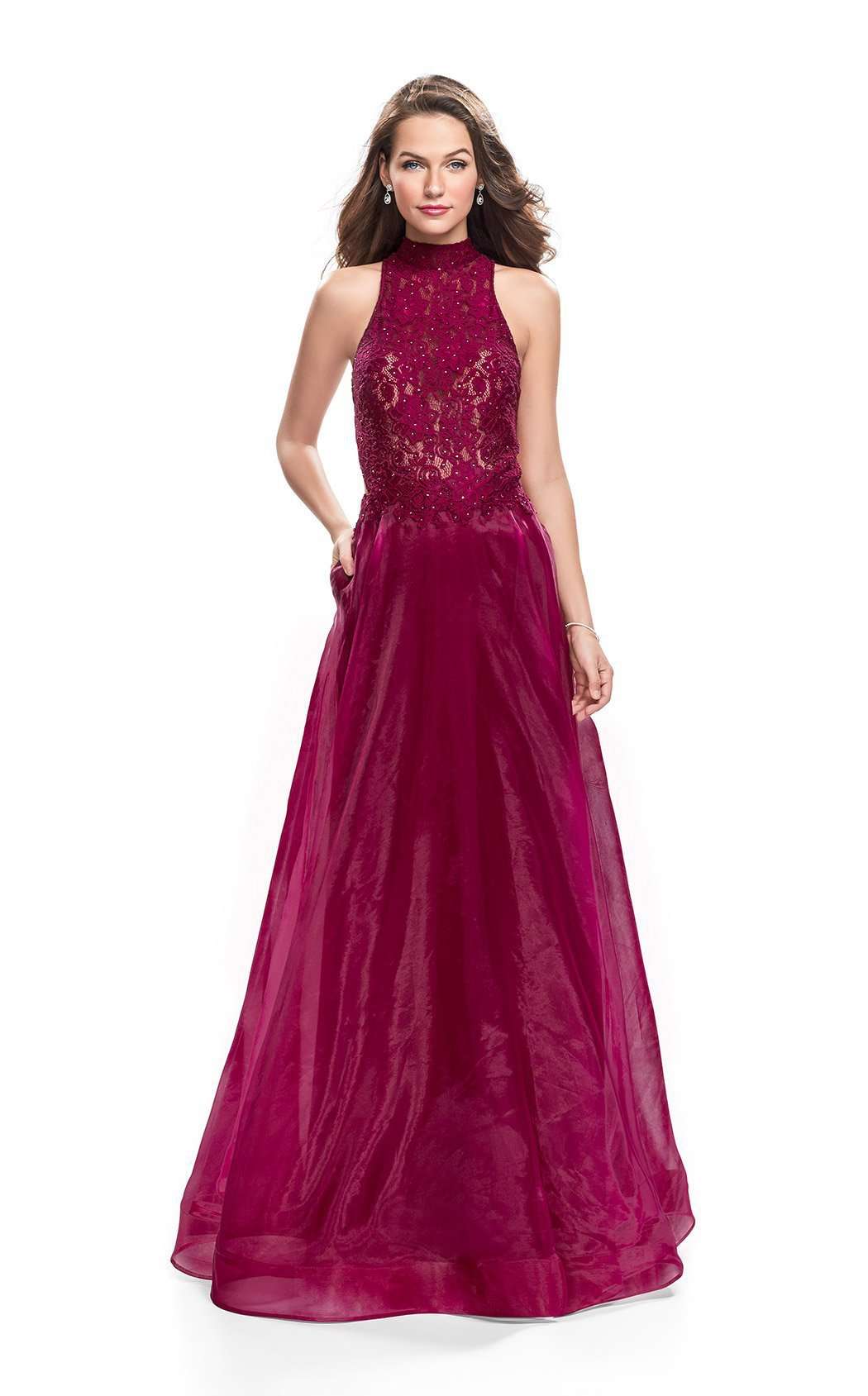 Garnet clearance quinceanera dresses