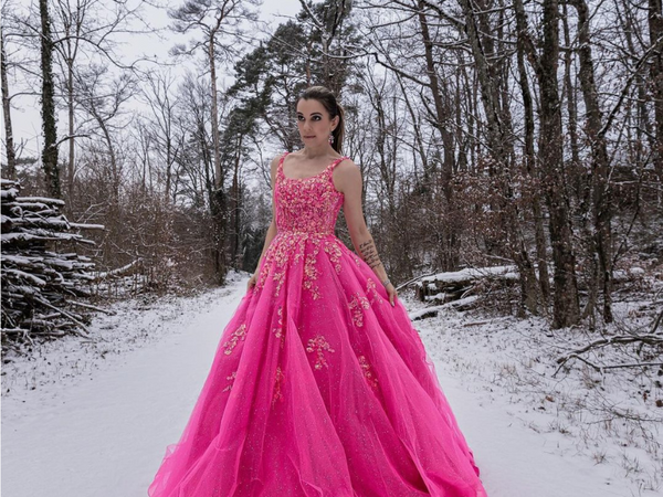 Winter Formal Dresses: Trends and Tips for 2024