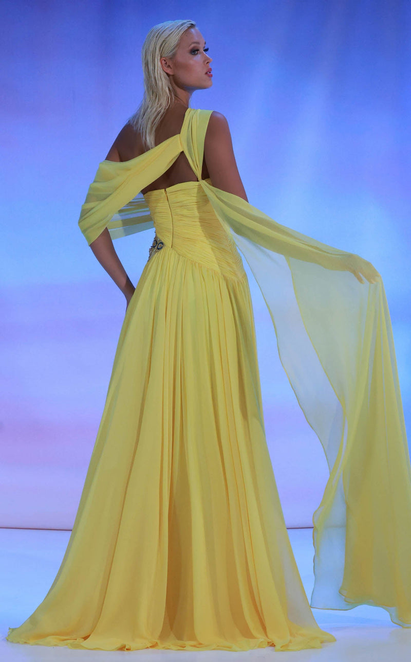 Reverie Couture SS165 Yellow