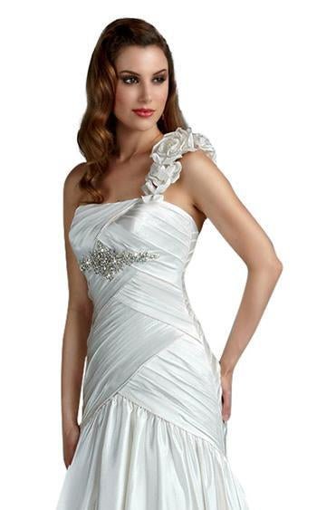 Impression Couture 11017 Ivory