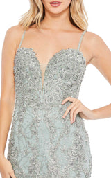 Mac Duggal 20242 Mint