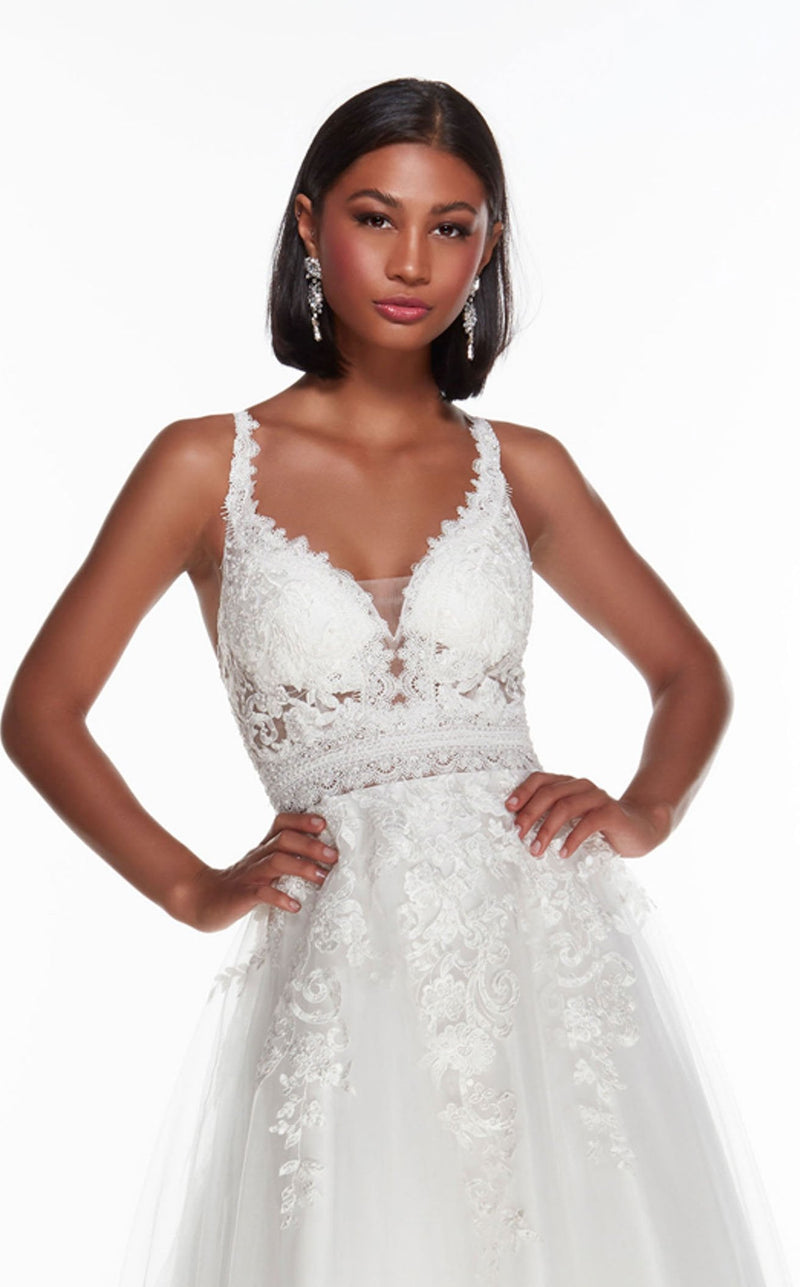 Alyce 5087 Ivory