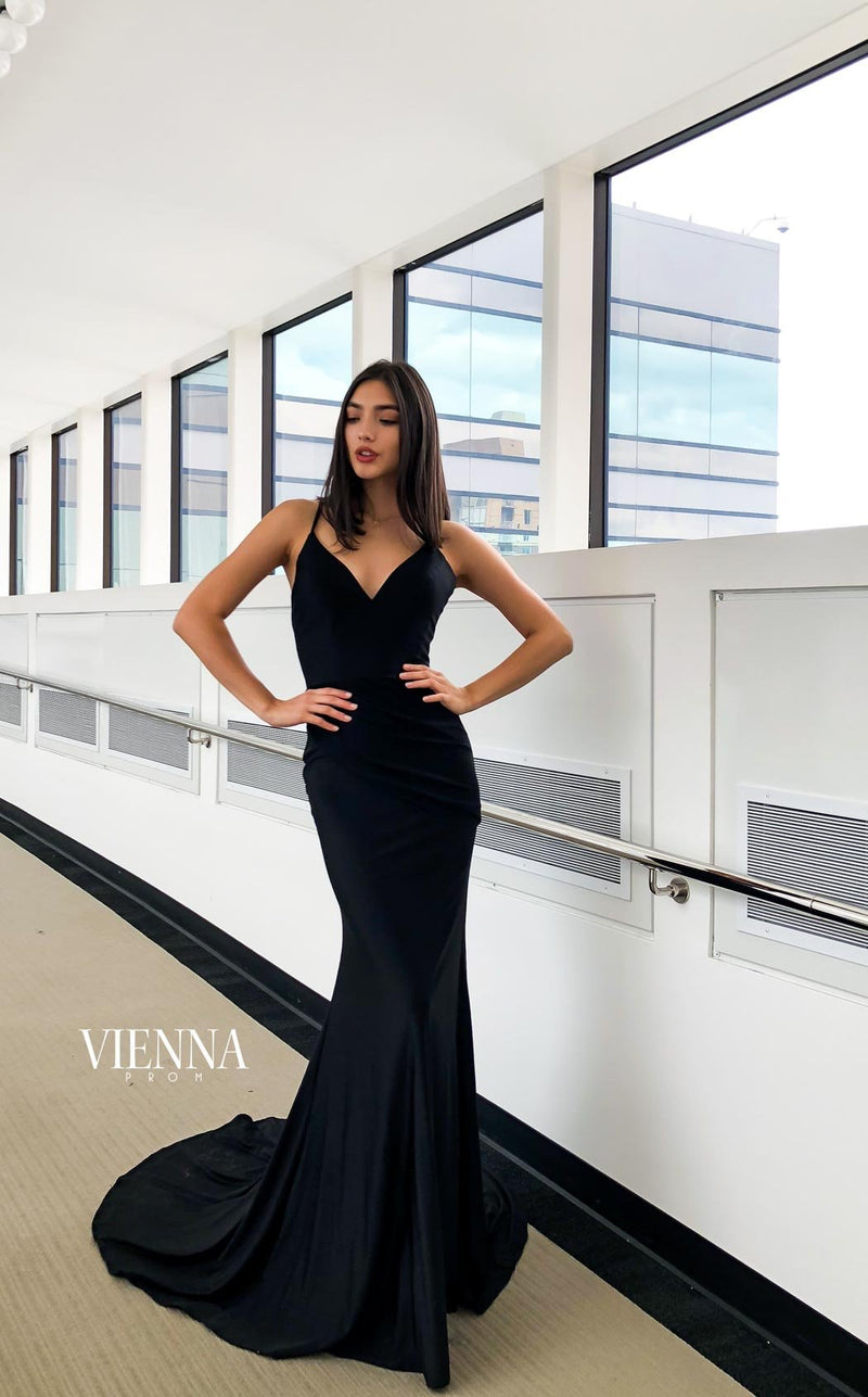 Vienna Prom V8459 Black