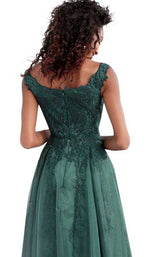 Jovani JVN67048BG Emerald