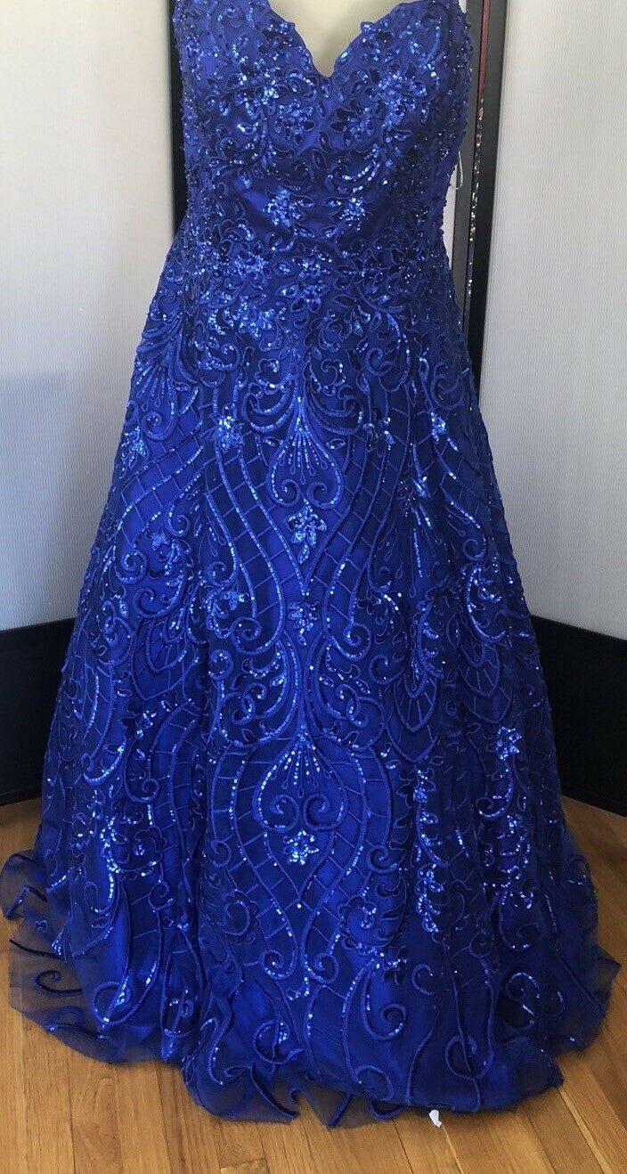 Jasz Couture 6206 Royal